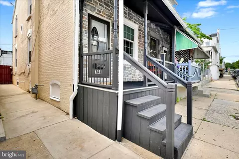 Exterior - 744 Pear St, Reading, PA 19601 photo 2 of 5