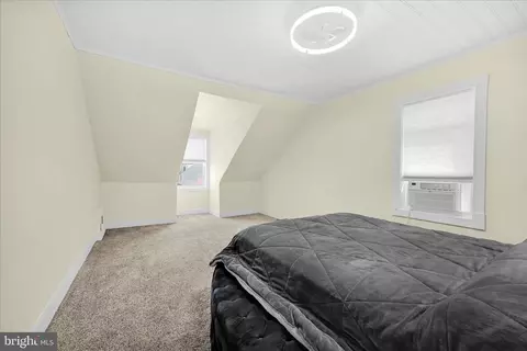 Bedroom - 744 Pear St, Reading, PA 19601 photo 4 of 4