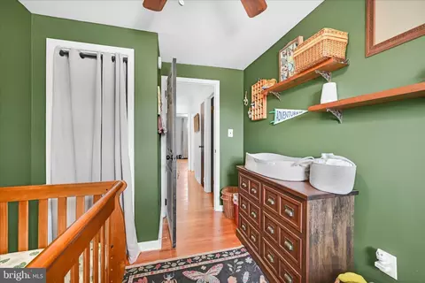 Entry Way - 107 John Glenn Ave, Reading, PA 19607 photo 5 of 8