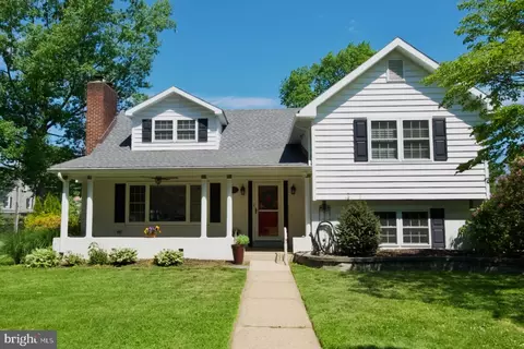 1337 Girard Ave, Wyomissing, PA 19610