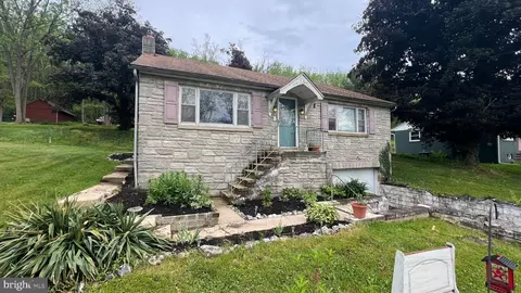 1644 Moselem Spgs, Hamburg, PA 19526