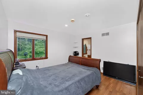 Bedroom - 10 Shade Rd, Oley, PA 19547 photo 4 of 4