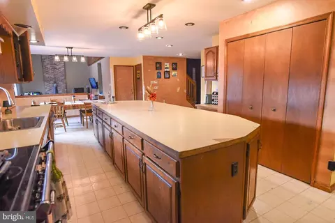 Kitchen - 10 Shade Rd, Oley, PA 19547 photo 4 of 4