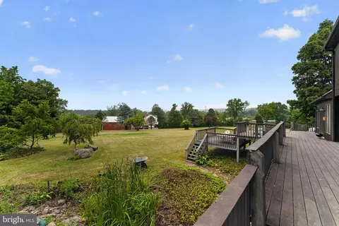 Exterior - 10 Shade Rd, Oley, PA 19547 photo 4 of 5