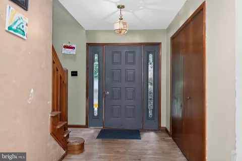 Entry Way - 10 Shade Rd, Oley, PA 19547 photo 1 of 5