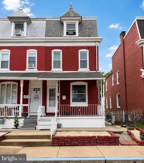 118 Park Ave, Laureldale, PA 19605