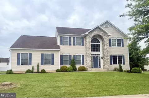 100 Prescott Rd, Blandon, PA 19510