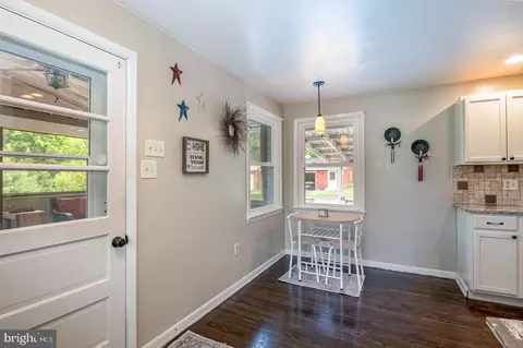 Entry Way - 121 Bran Rd, Sinking Spring, PA 19608 photo 1 of 3