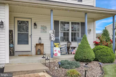 Exterior - 405 S Sandy Ln, Reading, PA 19608 photo 3 of 5