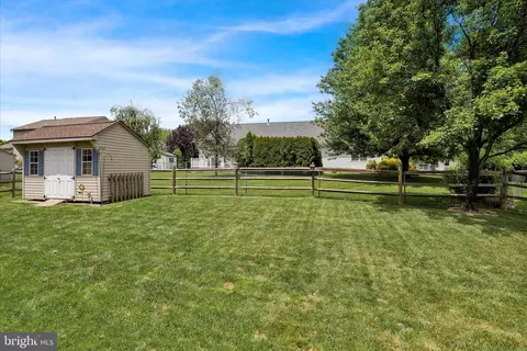 Exterior - 405 S Sandy Ln, Reading, PA 19608 photo 5 of 5