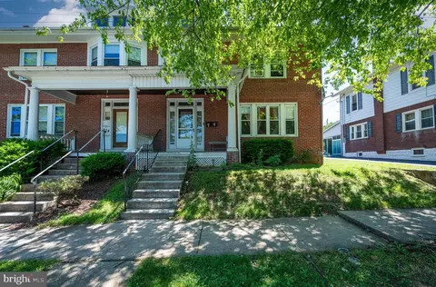 826 Douglass St, Wyomissing, PA 19610