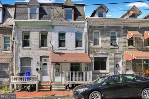 1423 Fairview St, Reading, PA 19602