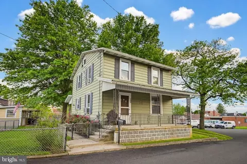 108 Rose Ln, Shoemakersville, PA 19555