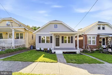 119 Schaeffer St, Boyertown, PA 19512