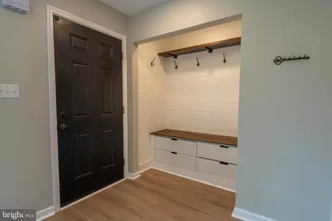 Entry Way - 111 Canberra Ct, Reading, PA 19608 photo 2 of 6