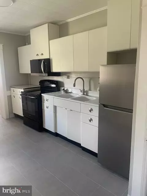 112 N Miller St, Reading, PA 19607 photo 25