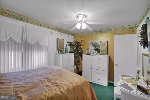 Bedroom - 1620 Commonwealth Blvd, Reading, PA 19607 photo 5 of 5