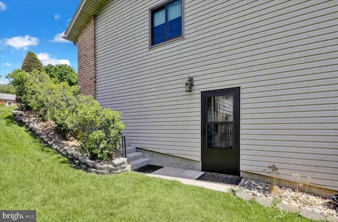 Exterior - 1620 Commonwealth Blvd, Reading, PA 19607 photo 10 of 10