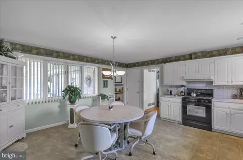 Kitchen - 1620 Commonwealth Blvd, Reading, PA 19607 photo 3 of 3