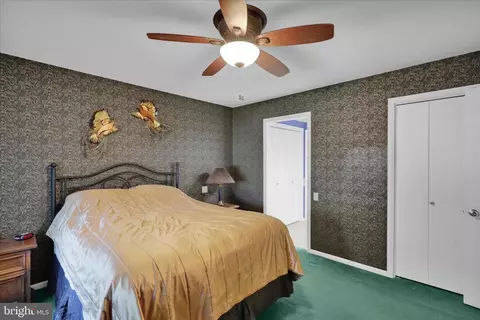 Bedroom - 1620 Commonwealth Blvd, Reading, PA 19607 photo 2 of 5