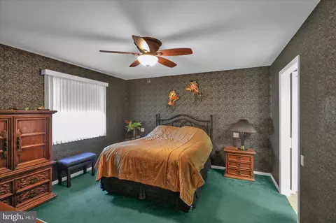 Bedroom - 1620 Commonwealth Blvd, Reading, PA 19607 photo 1 of 5
