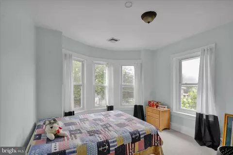 Bedroom - 12 Intervilla Ave, Reading, PA 19609 photo 3 of 6