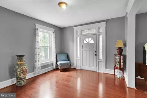 Entry Way - 12 Intervilla Ave, Reading, PA 19609 photo 1 of 6