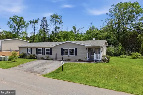 134 Heister Rd, Birdsboro, PA 19508