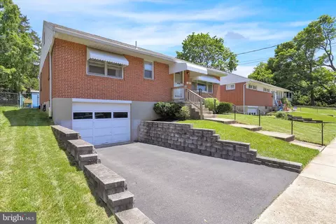 3427 Gray St, Laureldale, PA 19605