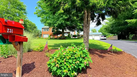 231 Gin Mill Rd, Mohrsville, PA 19541