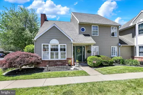 119 Primrose Ln, Reading, PA 19610