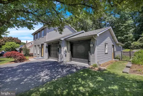 Exterior - 313 Parkview Rd, Reading, PA 19606 photo 4 of 12