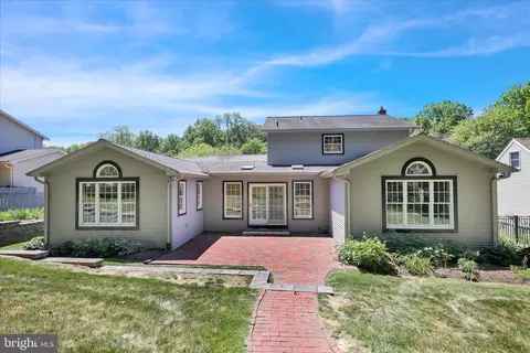 Exterior - 313 Parkview Rd, Reading, PA 19606 photo 8 of 12