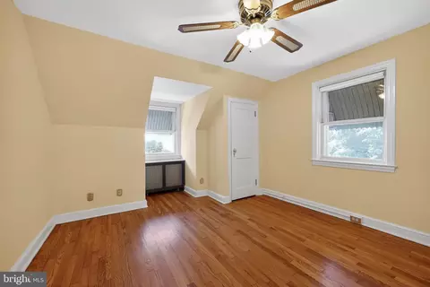 Bedroom - 1427 Lacrosse Ave, Reading, PA 19607 photo 2 of 4