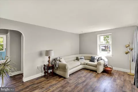Living - 418 Egle Rd, Reading, PA 19601 photo 1 of 1