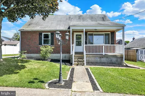418 Egle Rd, Reading, PA 19601