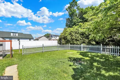 Exterior - 418 Egle Rd, Reading, PA 19601 photo 5 of 5