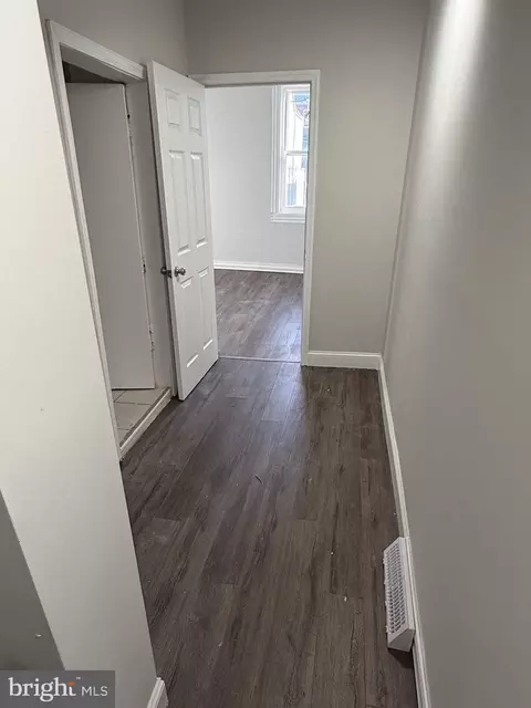 338 Cedar St, Reading, PA 19601 photo 7