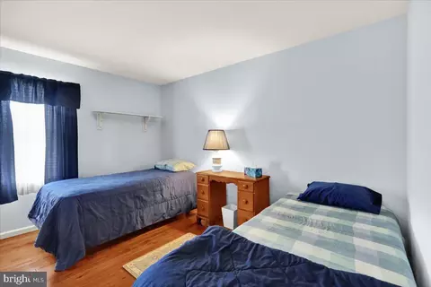 Bedroom - 512 Thomas Pl, Reading, PA 19608 photo 4 of 9