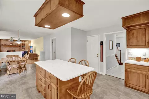 Other - 512 Thomas Pl, Reading, PA 19608 photo 4 of 13