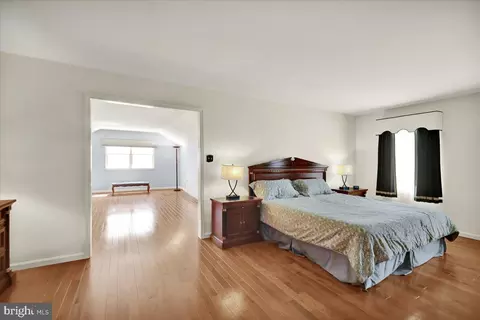 Bedroom - 512 Thomas Pl, Reading, PA 19608 photo 3 of 9