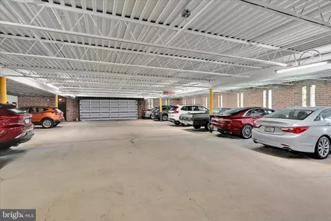 Exterior - 1375 Pershing Blvd #608, Reading, PA 19607 photo 4 of 5