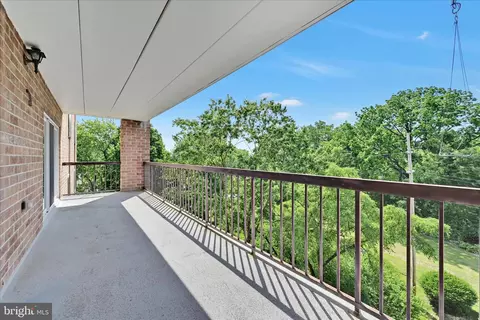 Exterior - 1375 Pershing Blvd #608, Reading, PA 19607 photo 2 of 5