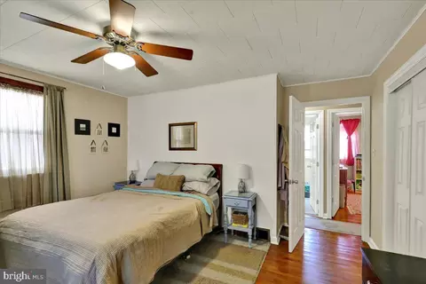 Bedroom - 307 Summit Ave, Reading, PA 19607 photo 4 of 4