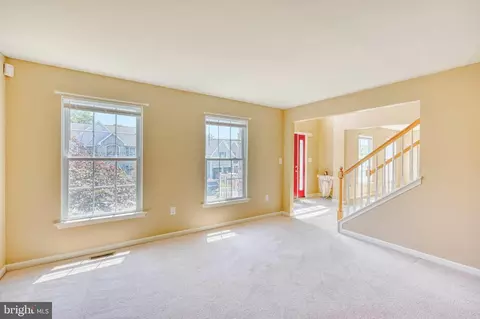 Living - 221 Longview Dr, Reading, PA 19608 photo 1 of 5