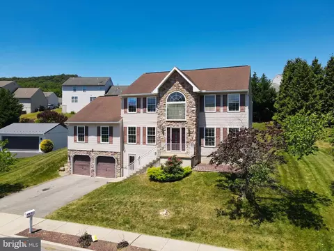 View/Area - 221 Longview Dr, Reading, PA 19608 photo 3 of 3