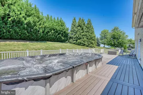 Exterior - 221 Longview Dr, Reading, PA 19608 photo 8 of 8