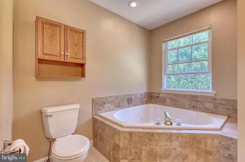 Bath - 221 Longview Dr, Reading, PA 19608 photo 1 of 5