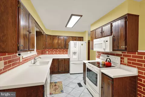 Kitchen - 702 Frederick St, Reading, PA 19607 photo 1 of 5