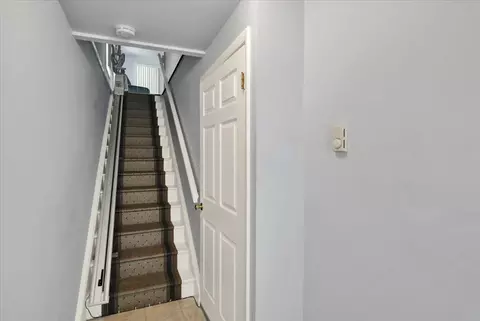 Entry Way - 702 Frederick St, Reading, PA 19607 photo 2 of 2